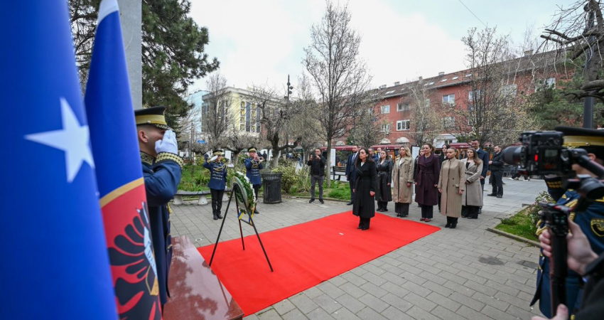 Osmani bën homazhe për ushtarët e rënë të NATO’s: Mirënjohje e përhershme
