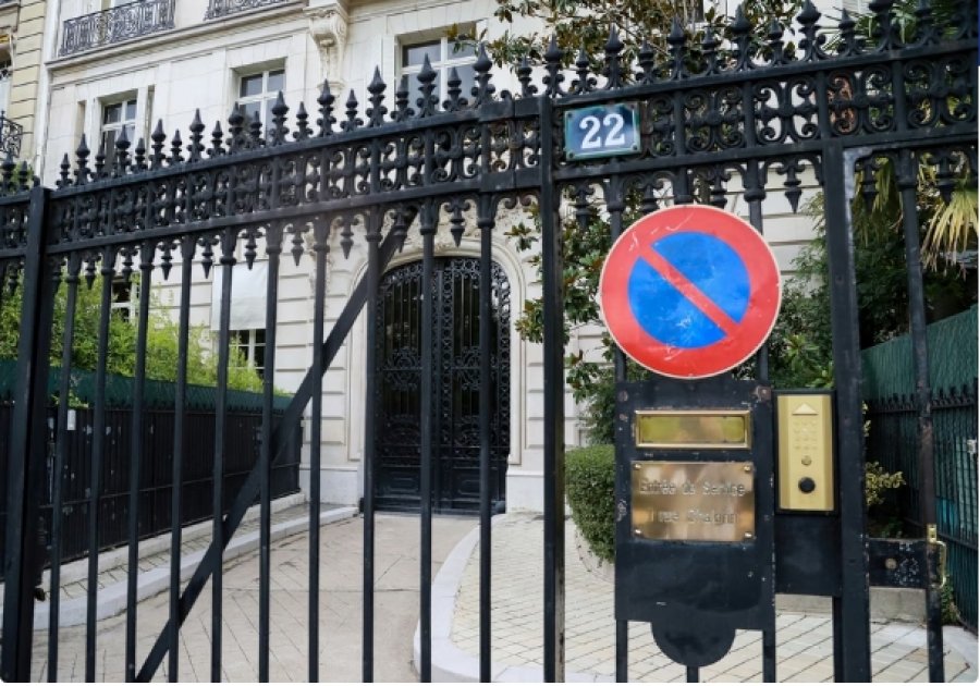 Kërkime në Paris lidhur me Epsteinin