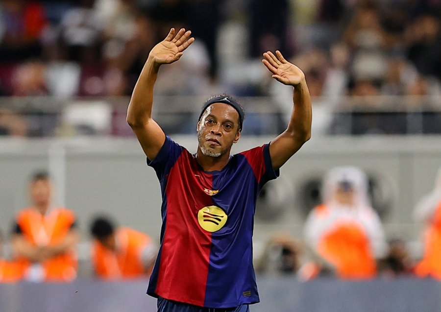 Ronaldinho në majë, publikohen lojtarët më spektakolarë në historinë e futbollit