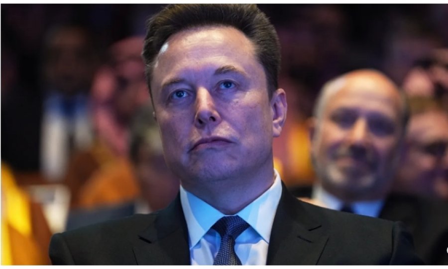 Elon Musk pezullon zbatimin e rregullave të reja në X për të paguar krijuesit pas kritikave në internet