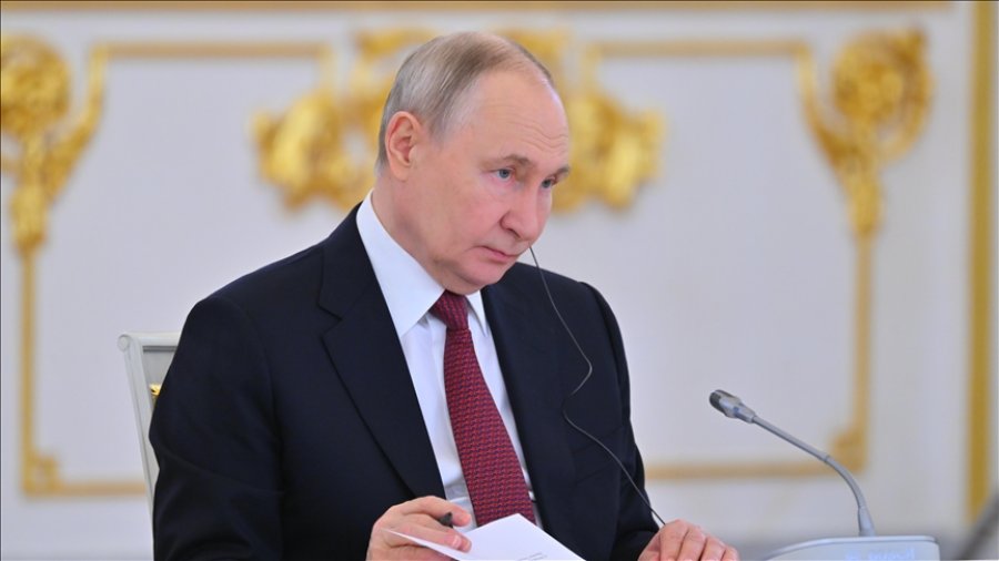 Putin kufizon eksportet e parave të gatshme dhe arit rus