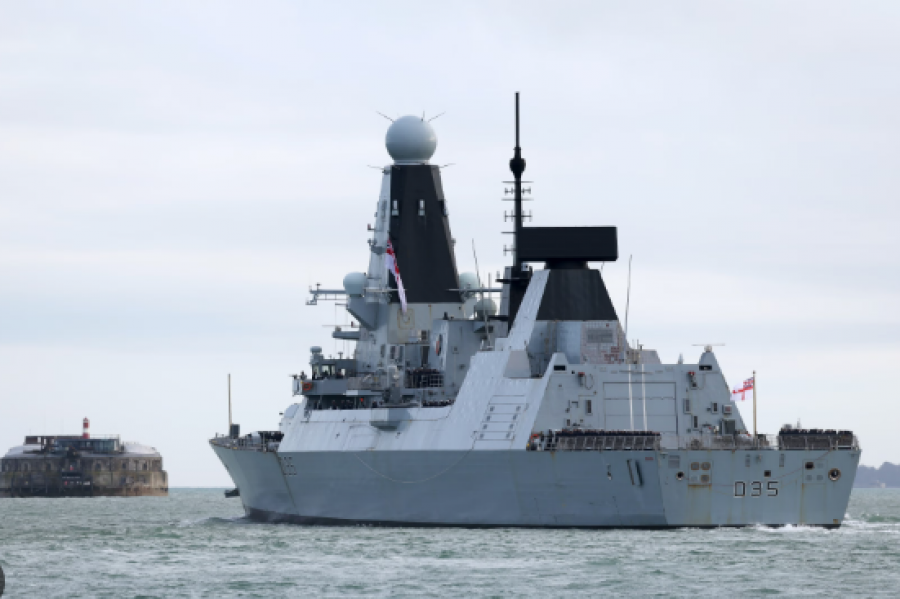 Anija luftarake “HMS Dragon” aktivizoi vetëm për 2 minuta gjurmimin pranë Qipros