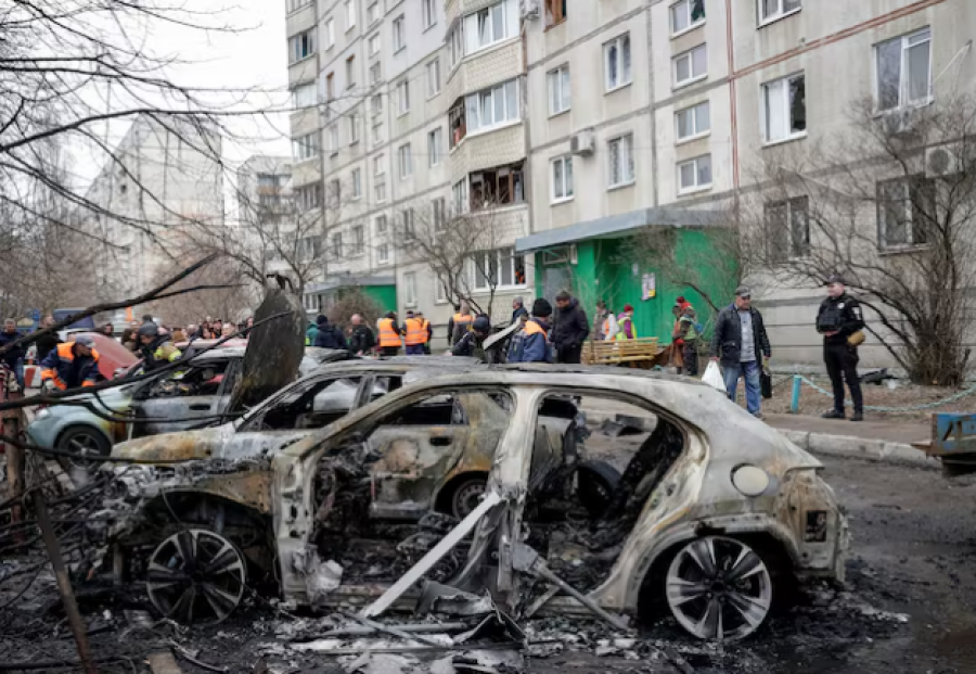 Sulmet ruse vrasin dy persona në Kharkiv të Ukrainës, dëmtohet infrastruktura e portit në Danub