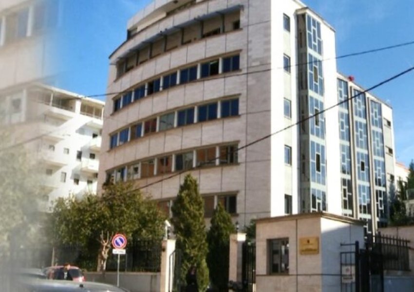 Goditja e rrjetit të ‘call center’-ave mashtrues në Tiranë, si hetimi 2-vjeçar zbardhi skemën ndërkombëtare me mbi 50 mln euro dëme