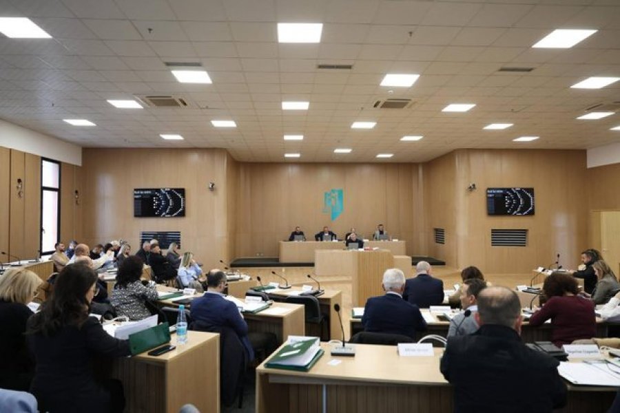 ‘Koordinator emigracioni’ me vendim të Këshillit Bashkiak, deputeti i PD: Mekanizëm për kontroll politik mbi diasporën