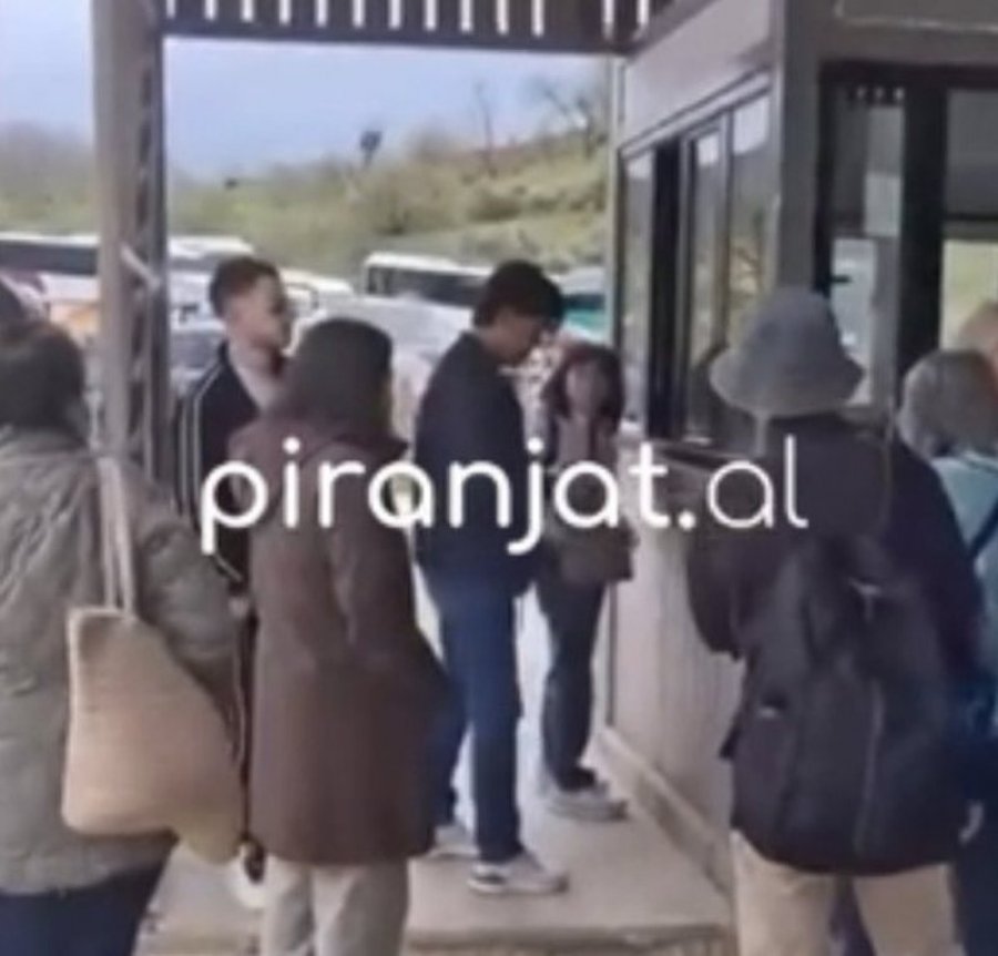 U denoncua nga Piranjat për abuzime te Syri i Kaltër, shkarkohet drejtori i AKZM-së në Vlorë
