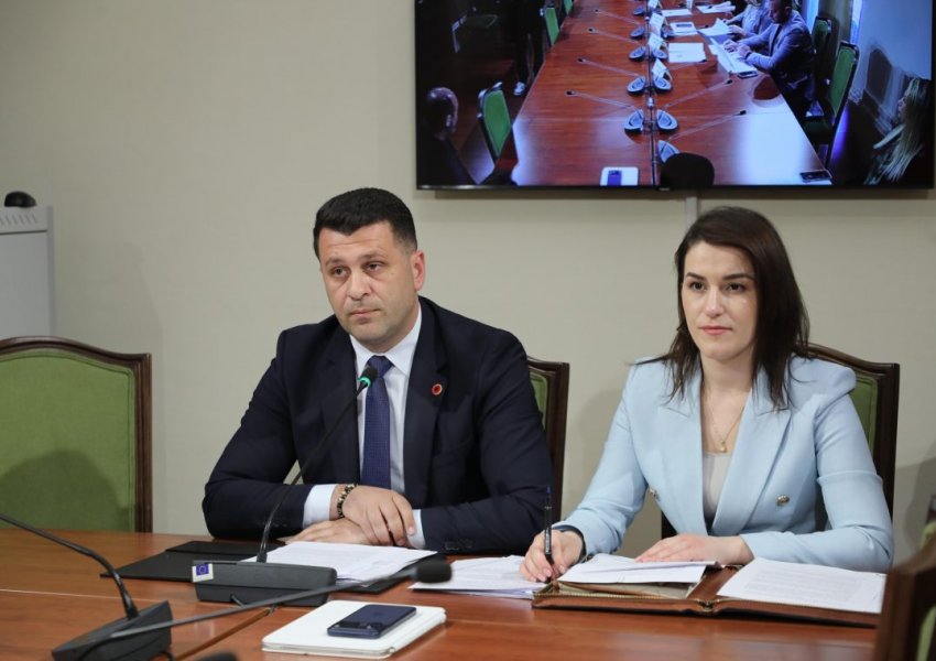 Rama kërkon të 'legalizojë' super-skandalin me parkun Durana: Do funksionojë virtualisht