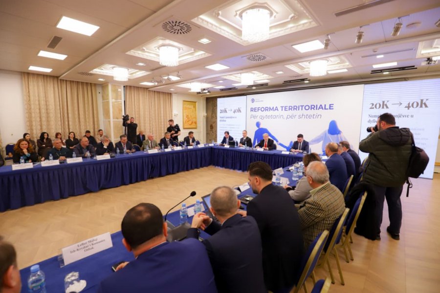 Berisha: Në zonat malore e kodrinore, duhet të rikthehen komunat aty ku jetojnë 1300 banorë