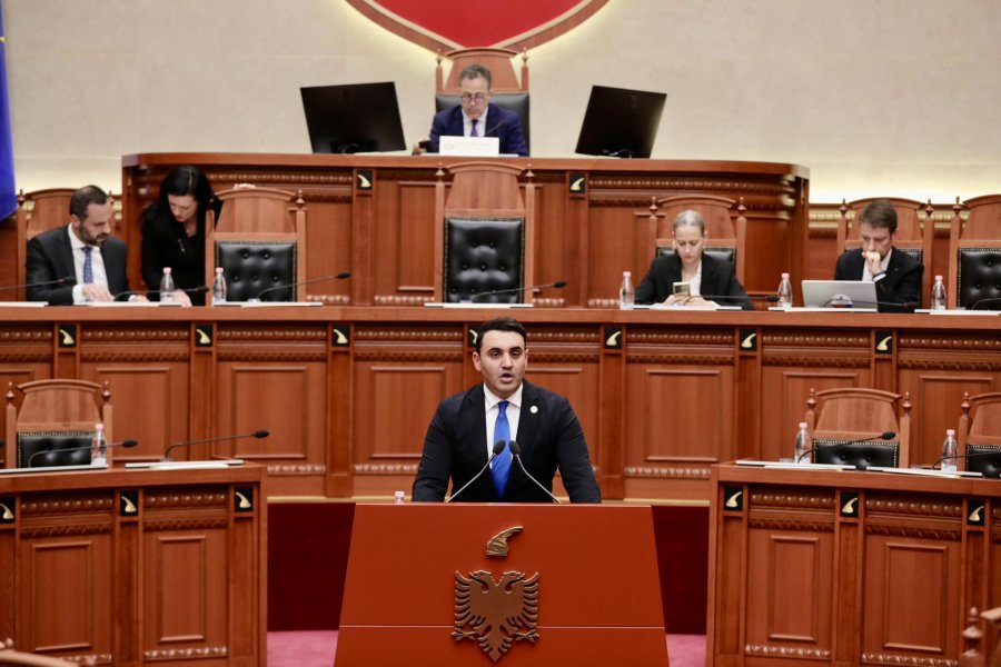 ‘Rama mbron korrupsionin e Ballukut me vota’/ Këlliçi: 1 kg speca 400 lekë… Në 17 prill, takohemi sërish në shesh