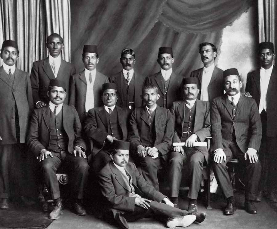 Si e nisi Mahatma Gandi revolucionin pa dhunë