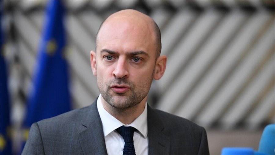 Franca rikonfirmon refuzimin për të marrë pjesë në luftën ndaj Iranit