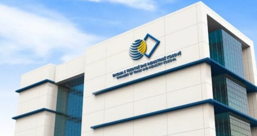 Dhoma e Tregtisë: Kriza politike dhe zgjedhjet e reja po godasin ekonominë e Kosovës