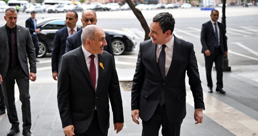 Kurti në takim me kryeministrin e Armenisë: Paqja ka nevojë për aleancën e demokracive