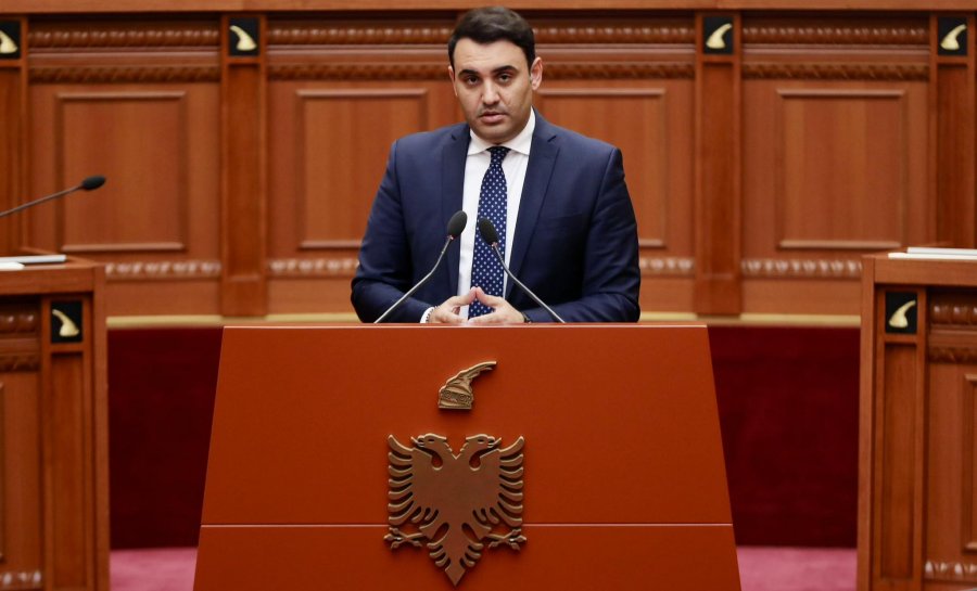Sa më i madh skandali, aq më i madh mohimi!