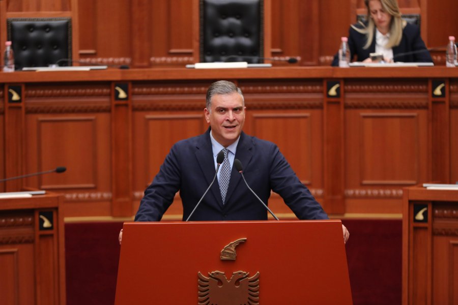 Blushi: Shqipëria drejt autoritarizmit, drejtësia e kapur dhe të drejtat e njeriut në rrezik