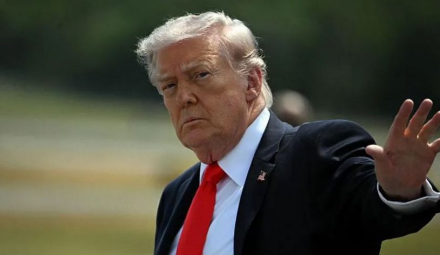 Trump: SHBA do të shoqërojë anijet e bllokuara në Ngushticën e Hormuzit 