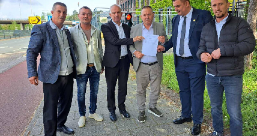 OVL UÇK dorëzon në Speciale peticionin kundër padrejtësive ndaj çlirimtarëve