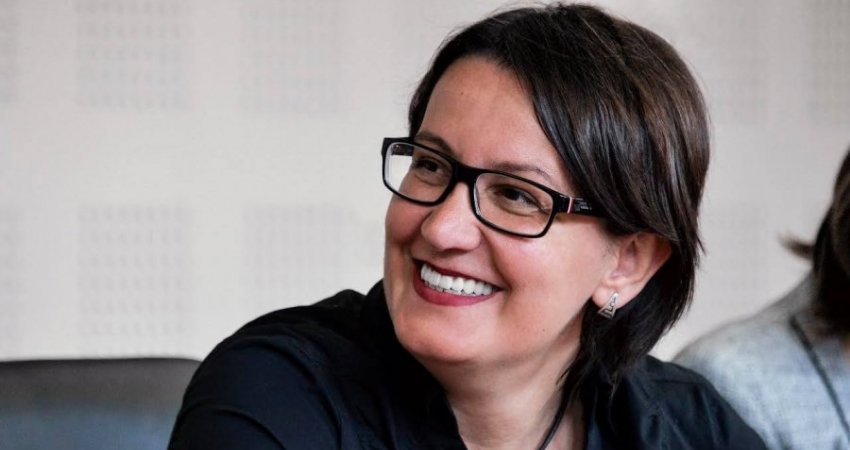 Aida Dërguti i bashkohet PDK-së