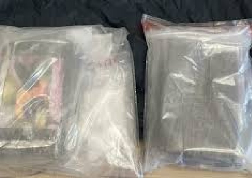 300 mijë euro drogë/ Kokaina e pastër dorëzohej në lavazh, arrestohen 3 persona, njëri sapo ishte liruar.