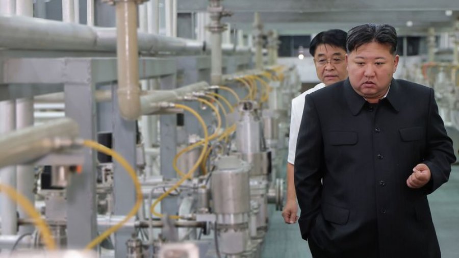 Koreja e Veriut thotë se s’është e detyruar nga traktati për mospërhapjen e armëve bërthamore