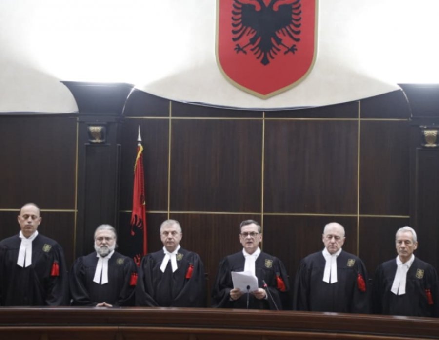 Dekriminalizimi/ Sadushi injoroi verifikimin e kandidatëve për GJK - Prokuroria: KED nuk solli dokumenta për 12 emra