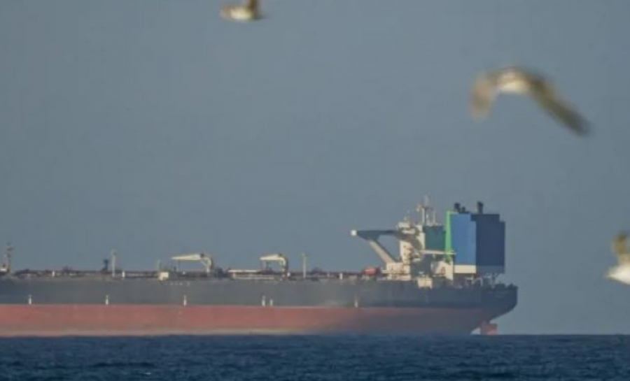 Arabia Saudite dhe Kuvajti hapin bazat për SHBA, rikthehet operacioni në Ngushticën e Hormuzit