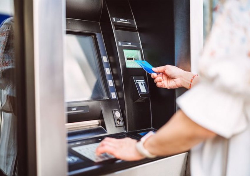 Mos printoni faturë pas tërheqjes në bankomat, ja çfarë paralajmërojnë ekspertët
