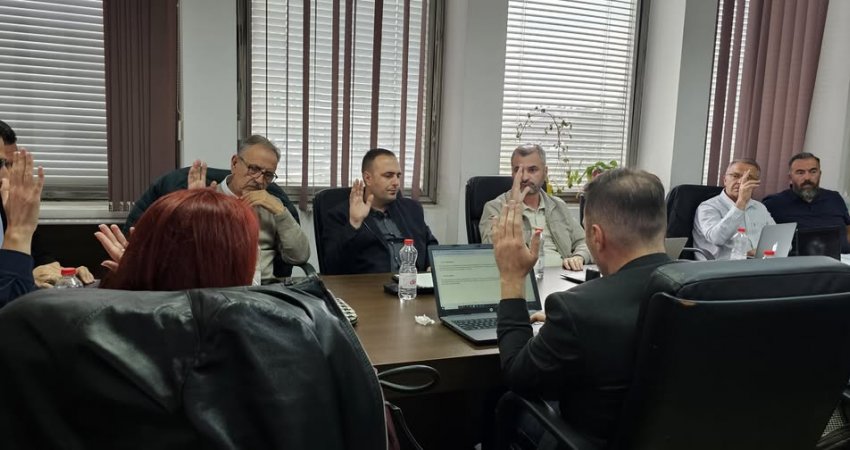 Rilind Gërvalla rizgjedhet U.D i drejtorit të RTK, reagon AGK: Jemi të zhgënjyer, duhej të caktohej një person me integritet dhe apolitik
