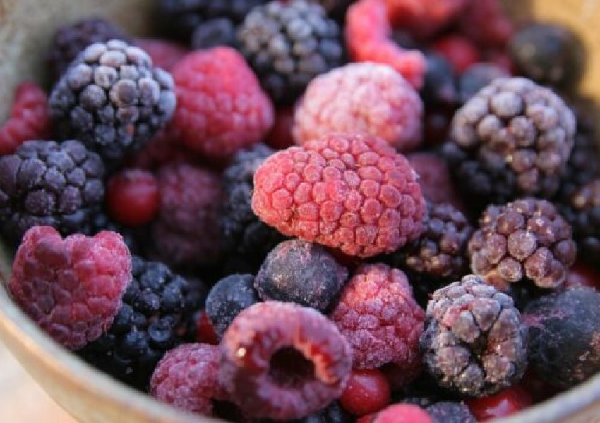 Gjermania zbulon virusin e hepatitit A në frutat e ngrira nga Serbia