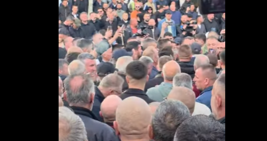 Sami Lushtaku del me reagim: Unë i përgjigjem Republikës, kombit dhe Zotit