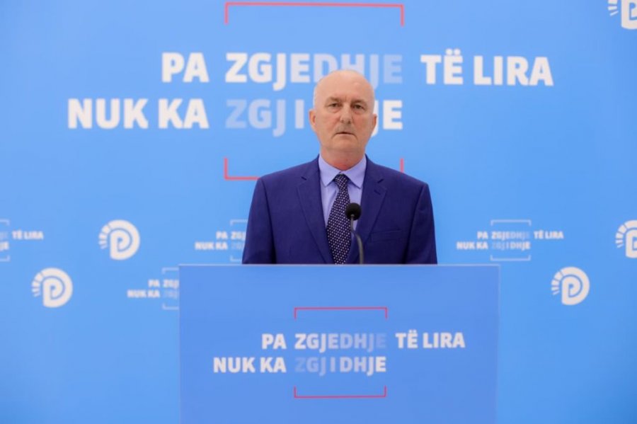 Lepenica: Nderimi i firmosësit të varjes së Havzi Nelës, akt i paprecedentë, Akademia e Arteve në shërbim të Edi Ramës