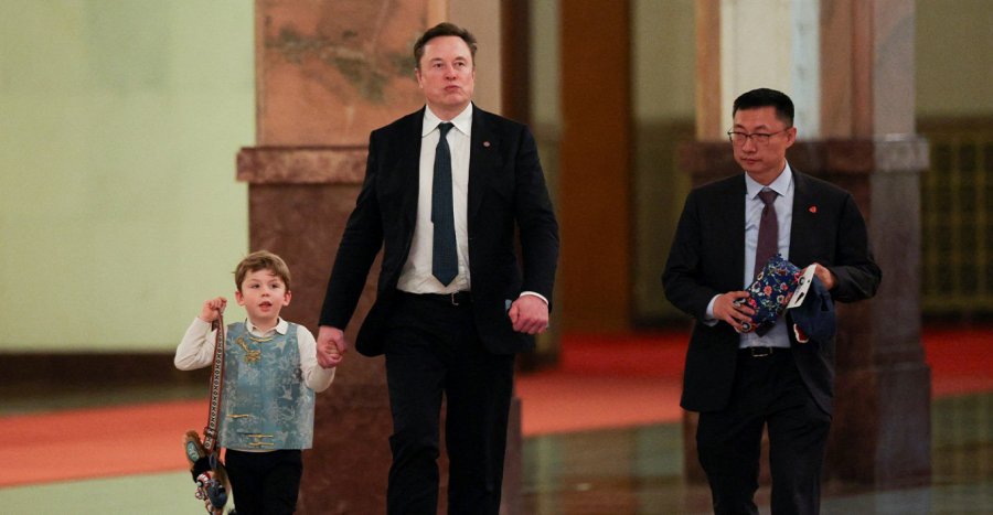 Elon Musk shfaqet me të birin gjatë vizitës në Pekin me Donald Trump, 6-vjeçari 'X' tërheq vëmendjen në takimin me Xi Jinping 