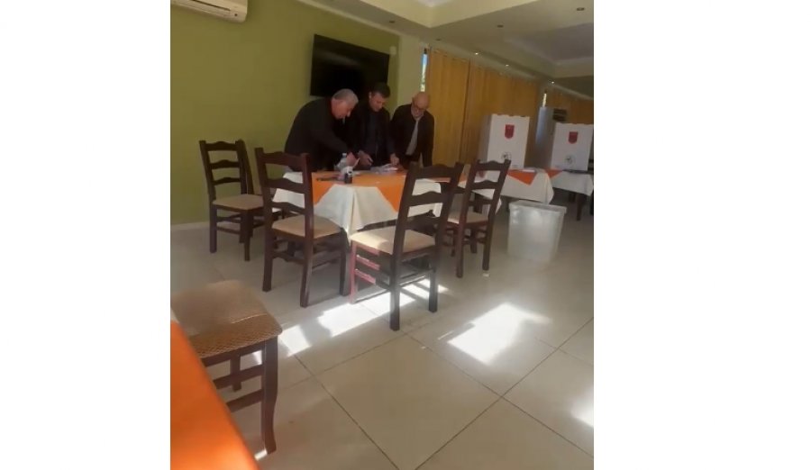 Arbër Sulaj zgjidhet kreu i degës PD në Selenicë