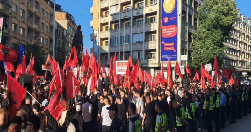 Përfundon protesta e studentëve shqiptarë në Shkup