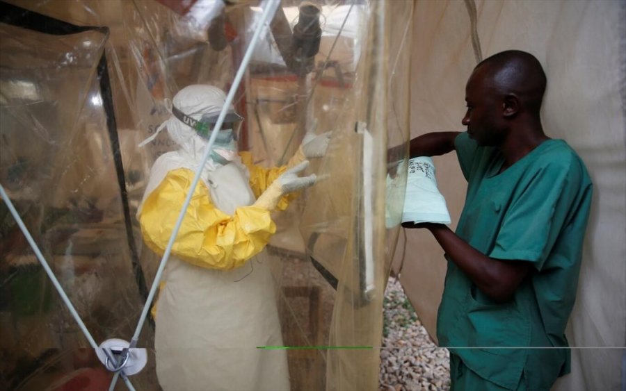 Ebola del jashtë kontrollit në Kongo, qindra të infektuar dhe dhjetëra viktima nga virusi vdekjeprurës