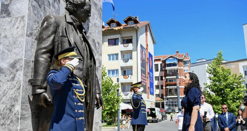 Osmani: Rugovizmi jeton dhe mbetet udhërrëfyes për Kosovën