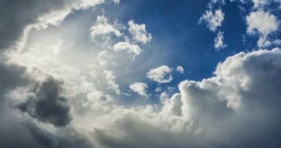 Reshje të lehta dhe temperatura të larta, parashikimi i motit për këtë të diel