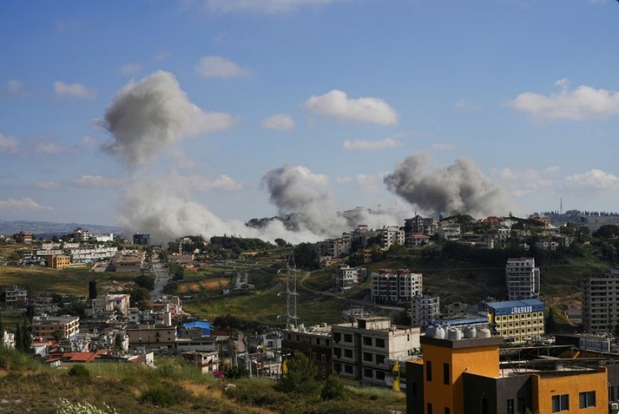 12 persona u vranë në bombardimin izraelit të një fshati në Libanin lindor