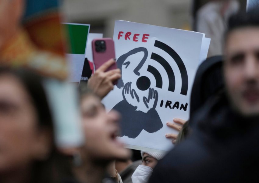 Rikthimi i internetit në Iran pas 87 ditësh